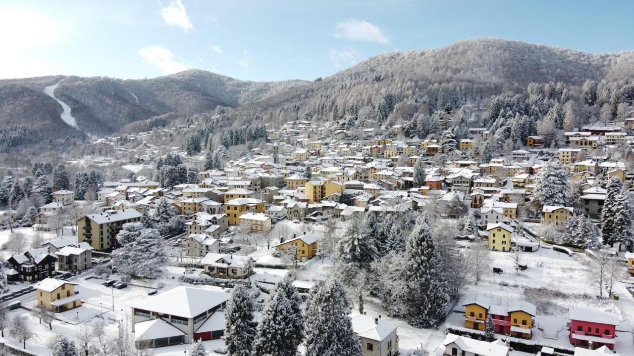 Albergo Milano Snc Lanzo dʼIntelvi Exterior foto